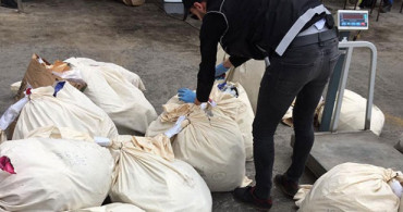 İstanbul'da 10 Ton Uyuşturucu Ele Geçirildi