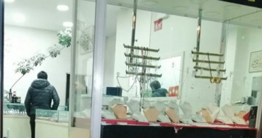 İstanbul'da 300 Bin Liralık Altın Hırsızlığı!