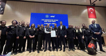 İstanbul'da Afet Gönüllüleri İçin Akreditasyon Töreni Düzenlendi
