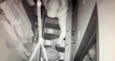 İstanbul'da akılalmaz hırsızlık! Duvarı delip mağazadan 450 bin değerinde ürün çaldı: O anlar kameralara yansıdı