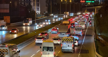 İstanbul'da Akşam Trafik Yoğunluğu Artış Gösterdi
