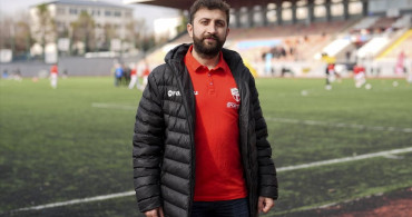 İstanbul'da Bir Martının Hayata Dönüşü: Eşsiz Olay