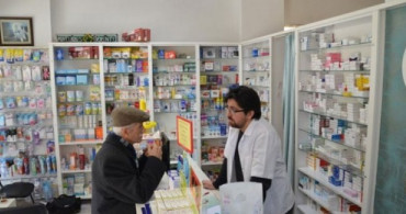 İstanbul'da Eczanelerde Bedava Maske Dağıtılacak