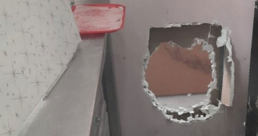 İstanbul'da Fare Gibi Hırsızlık: Duvarı Delip Binlerce Liralık Telefon Çaldılar!