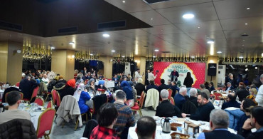 İstanbul'da Gazeteciler Geleneksel Sahur Programında Buluştu