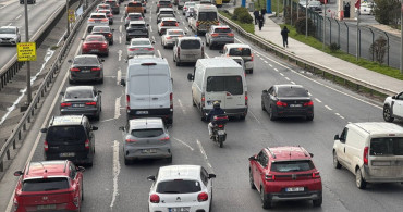 İstanbul'da İftar Öncesi Trafik Yoğunluğu Rekor Seviyede