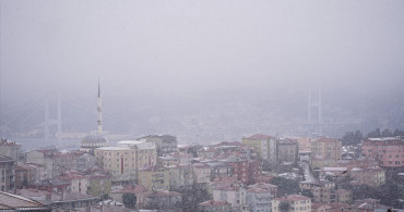 İstanbul’da Kar Yağışı Etkili Olmaya Devam Ediyor