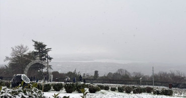 İstanbul'da Kar Yağışı Sürüyor