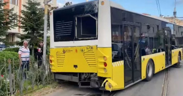 İstanbul’da korkutan kaza: İETT otobüsü Tramvay yoluna girdi