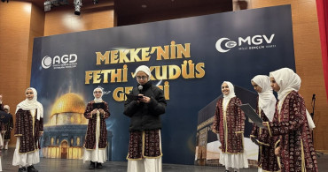 İstanbul'da Mekke'nin Fethi ve Kudüs Gecesi Programı Düzenlendi