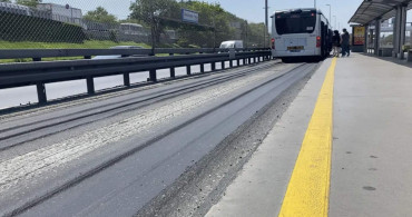 İstanbul’da metrobüs yolu eridi: Vatandaş isyan etti! Memnun değiliz