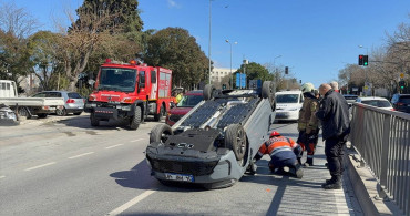 İstanbul'da Ters Dönme Kazası: Sürücü Yaralandı