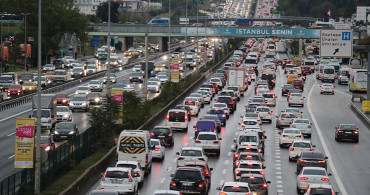 İstanbul'da Trafik Kilitlendi!