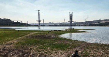 İstanbul'un Dönüşümü: Sazlıdere Köprüsü ve Doğanın Uyumu