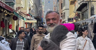 İstanbul'un Seyyah Kedisi Reis ve Yavusu Pera ile Macera Dolu Geziler