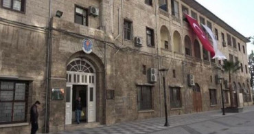 İşten Çıkartılan Belediye Çalışanına Utanmadan Yardım Kolisi Gönderdiler
