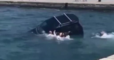 İtalya’da denize düşen sürücüye askeri akademiden yardım