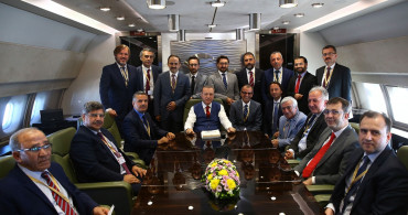 İtalya'da Düzenlenen G20 Zirvesi Sonrası Türkiye'ye Dönüş Yapan Başkan Erdoğan, Gazetecilerin Sorularını Yanıtladı