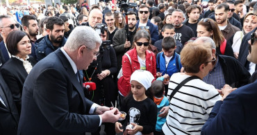 İYİ Parti, Atatürk'ü Lokma ile Andı