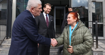 İYİ Parti Genel Başkanı Dervişoğlu Sabahat Akkiraz ile Buluştu