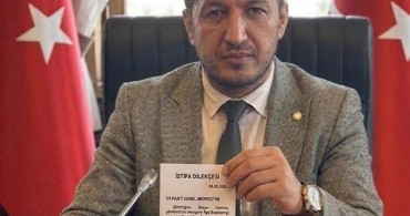 İYİ Parti Turgutlu İlçe Başkanı Özgür Seyhan İstifa Etti