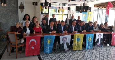 İYİ Parti'de Olağanüstü Kurultay Sesleri Yükselmeye Başladı