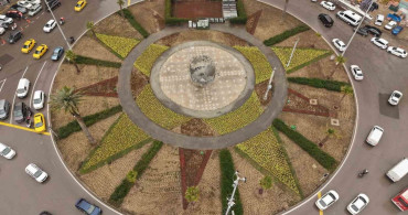 İzmir 9 Eylül Meydanı'nda Yeşil Devrim