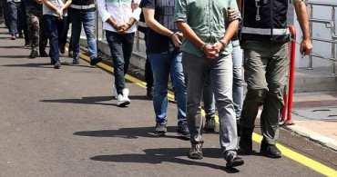 İzmir Merkezli FETÖ Operasyonu: 89 Gözaltı