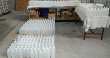 Şanlıurfa'da 25 Bin Şişe Sahte Dezenfektan Ele Geçirildi
