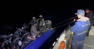 İzmir'de Düzensiz Göçmen Operasyonu: 35 Kişi Yakalandı