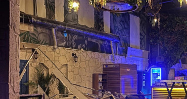 İzmir'de Eğlence Merkezinde Dekor Çökmesi: 6 Yaralı