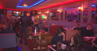 İzmir'de Gece Kulübüne Baskın: 'Adam mı Öldürdük?' Tepkisi