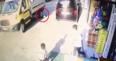 İzmir'de Kamyonet 5 Yaşındaki Çocuğu Ezdi
