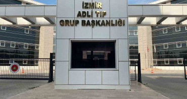 İzmir'de Kordon Bağı Kesilmemiş Bebek Cesedi Bulundu