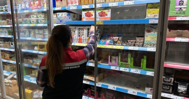 İzmir'de Markette Son Tüketim Tarihi Geçmiş Ürünlere Yasal İşlem
