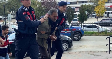 İzmir'de Oğlunu Vuran Zanlı Saklandığı Bahçede Yakalandı