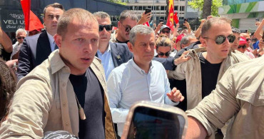 İzmir'de Özgür Özel'in Mitingine Polis Müdahalesi