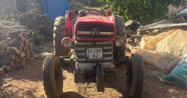 İzmir'de Traktör Devrildi: Sürücü Hayatını Kaybetti
