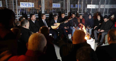 İzmir'de Tugay'ın Mücadele Nöbeti Sürüyor