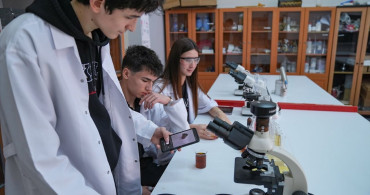 İzmirli Öğrencilerden Su Kirliliğine Yapay Zeka Çözümü