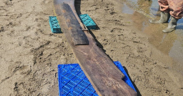 İznik Gölü'nde Tarihi Gemi Dümeni Bulundu