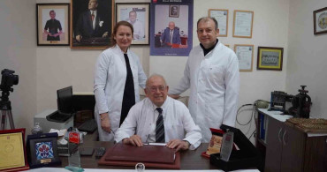 İznik’in Efsane Diş Hekimi: Ünal Güngör'ün 61 Yıllık Hikayesi
