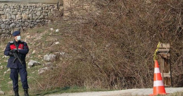 Jandarma Çorum'un Fındıklı Köyünde Coronavirüs Önlemi Aldı
