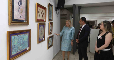 Kaat-ı ve Ebru Sergisi Nilüfer'de Açıldı