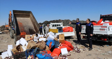 Kaçak İmalathanede Bozulmuş Gıda Ele Geçirildi