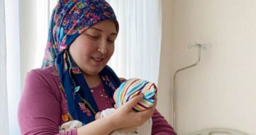 Kadavradan Rahim Nakli Yapılan Kadın Anne Oldu