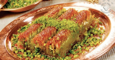 Kadayıf Tatlısı Nasıl Yapılır? Kadayıf Tatlısı Tarifi 