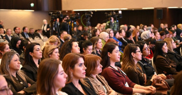 Kadınların İstihdam ve Sendikalaşma Mücadelesi