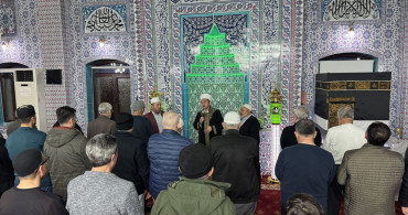 Kadir Gecesi İle Dolu Caminin Manevi Atmosferi