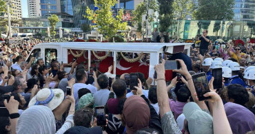 Kadir İnanır son yolculuğuna uğurlandı